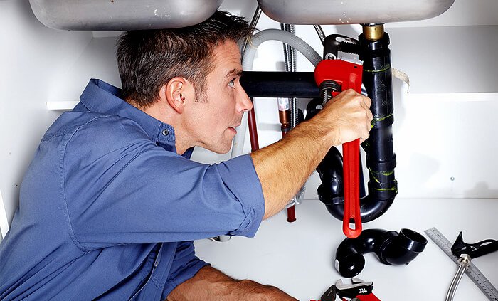 emergency plumber - saving plumbing - toronto
