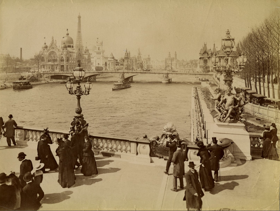 Вид с  моста Александра III-L'exposition universelle de Paris de 1900