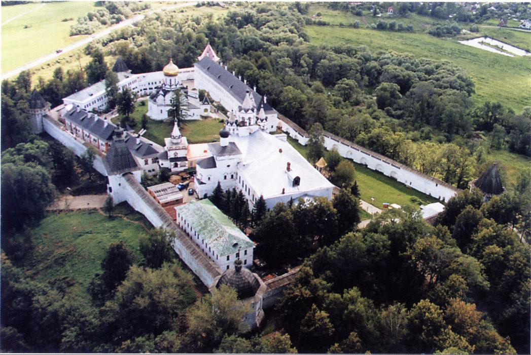Вид с птичьего полёта Савино-Стророжевского монастыря
