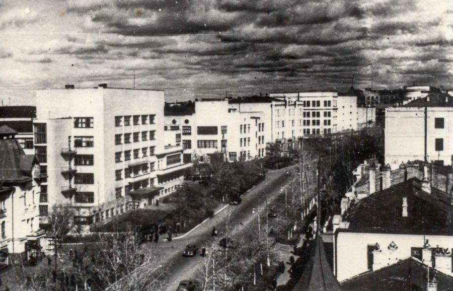 Центральная улица Хабаровска - Карла Маркса (Муравьёва-Амурского)