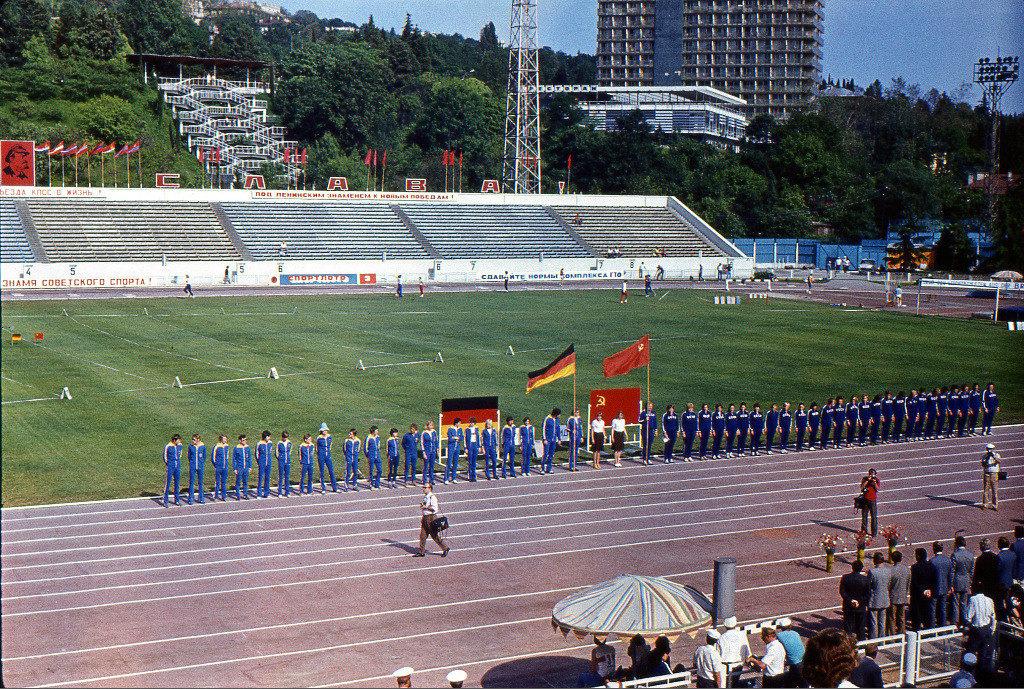 Легкоатлетический матч СССР - ГДР на Центральном стадионе