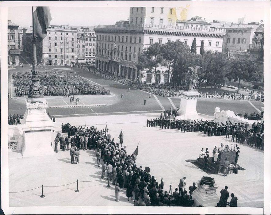 Italy Liberation Celebrated With Military at War Memorial Rome