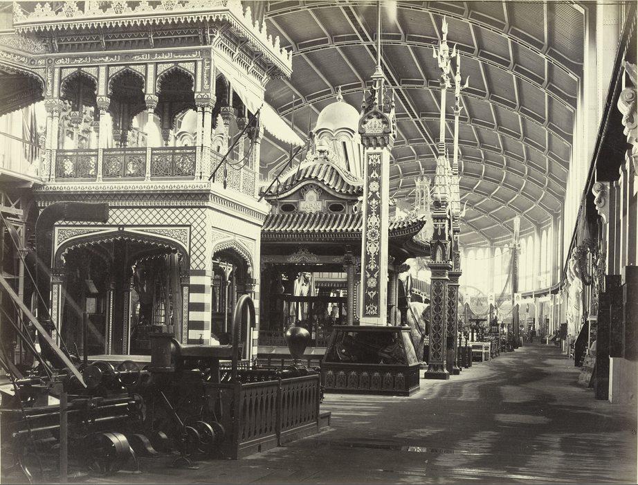 Exposition Universelle de 1867. Palais Etats Orientaux : galerie des machines : japon &amp; perse