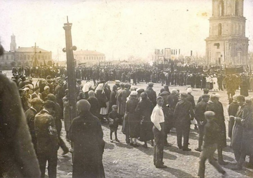 Праздничный митинг на Красной площади