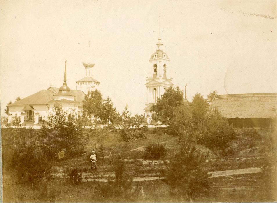 Церковь Троицы в селе Троица-Бор