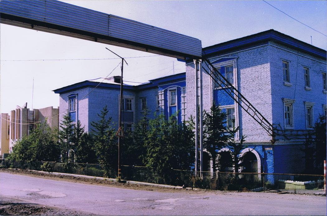 Здание конторы второго грузового района Дудинского морского порта. Столовая №3