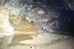 Satsurblia Cave